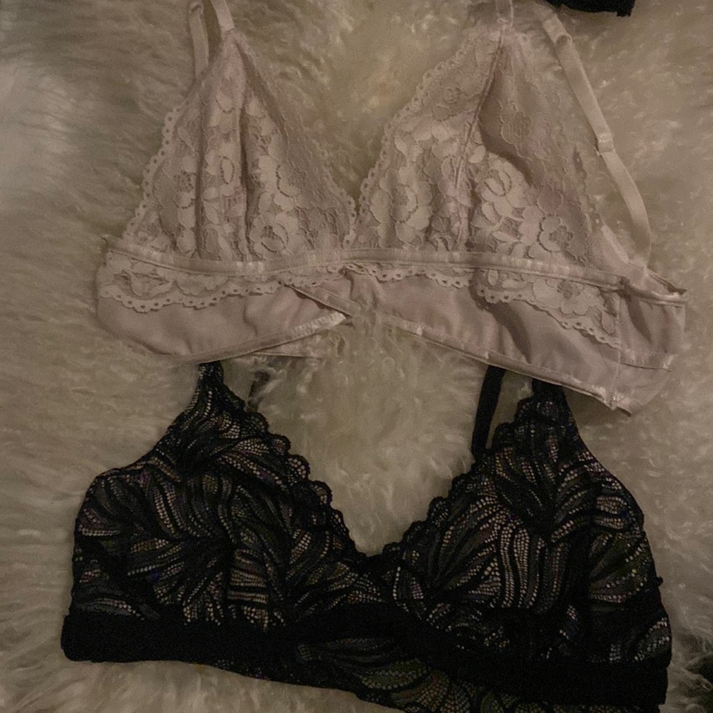 Bralettes Size large- 3